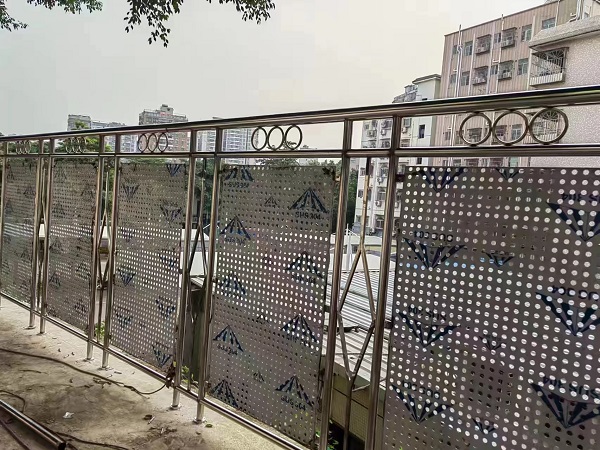 不锈钢护栏工程——幼儿园围栏护栏