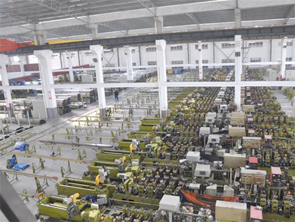 佛山不锈钢管厂家生产车间