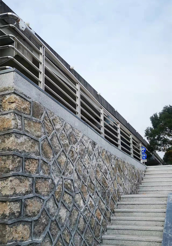 建筑装饰用不锈钢护栏